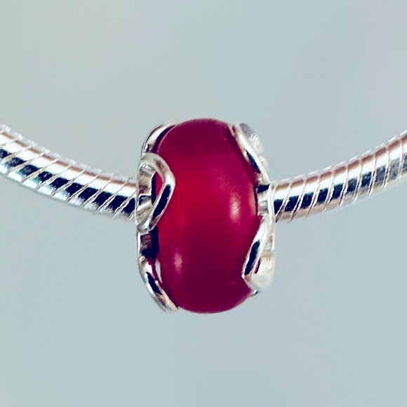 Brand new authentic pandora red murano charm - Picture 2 of 9